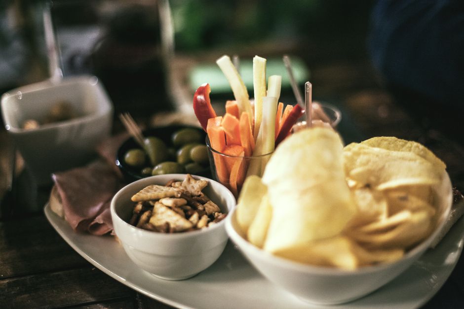 Elaboración de platos combinados. HOTR0015 - contenido online