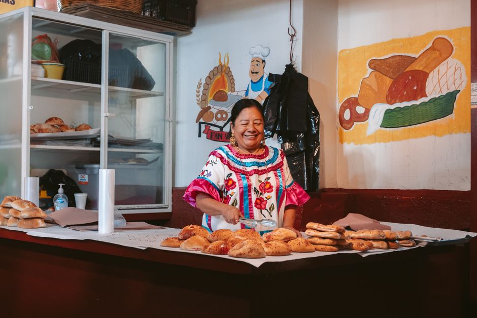 Manipulador de alimentos. Sector Panadería, pastelería, confitería y molinería. FCOM01 - versión online