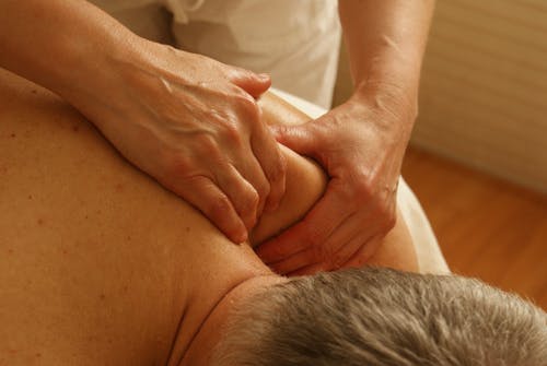 Masaje ayurvedico champi